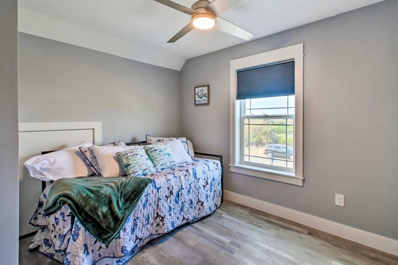 Ocean Shores Getaway With Fireplace And Hot Tub! 外观 照片